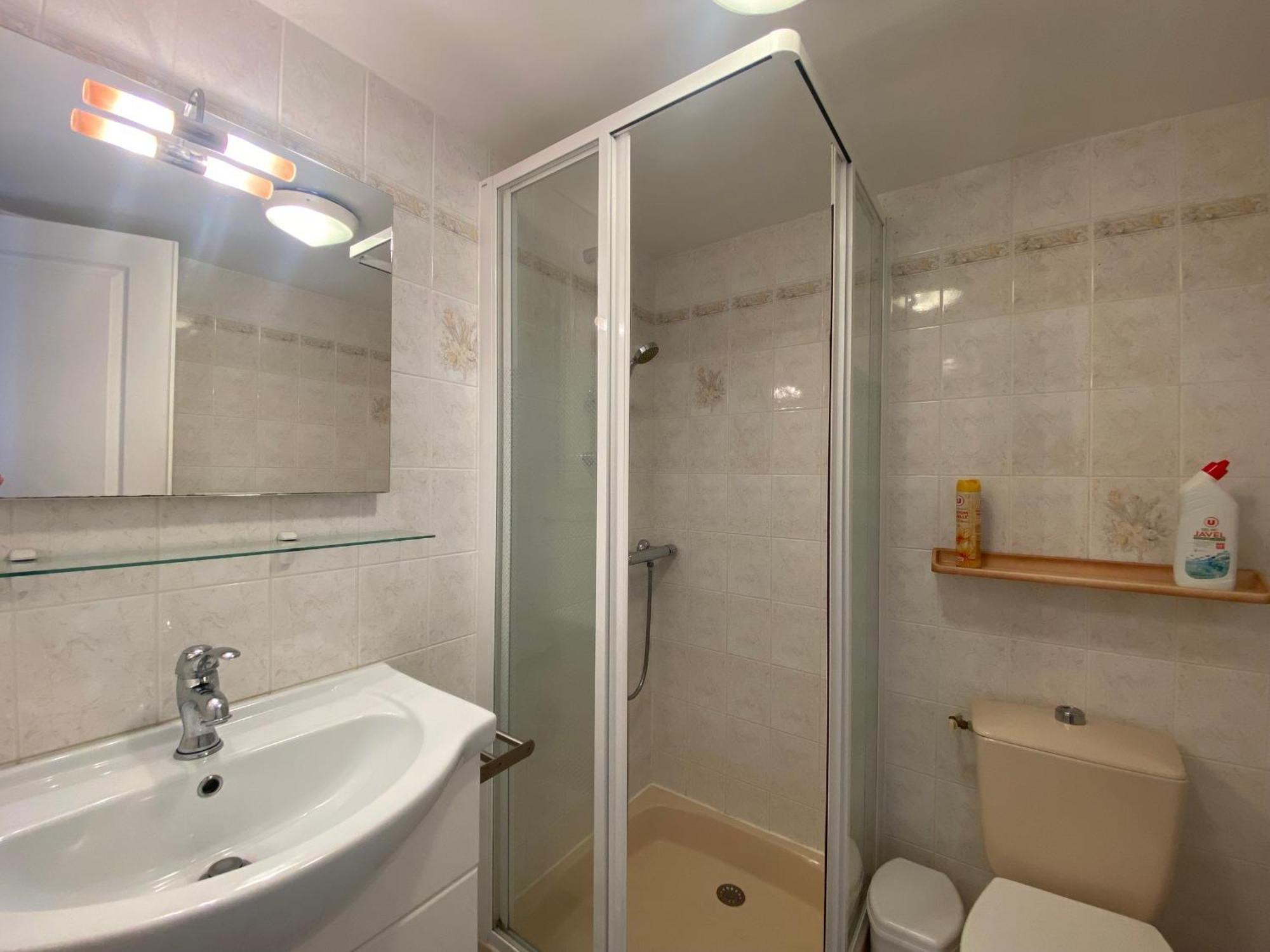 Appartement 1Er Etage Proche Centre-Ville, Plage Et Commerces, Balcon, Parking, Wifi Inclus - Fr-1-22-171 라트슈수르메르 외부 사진